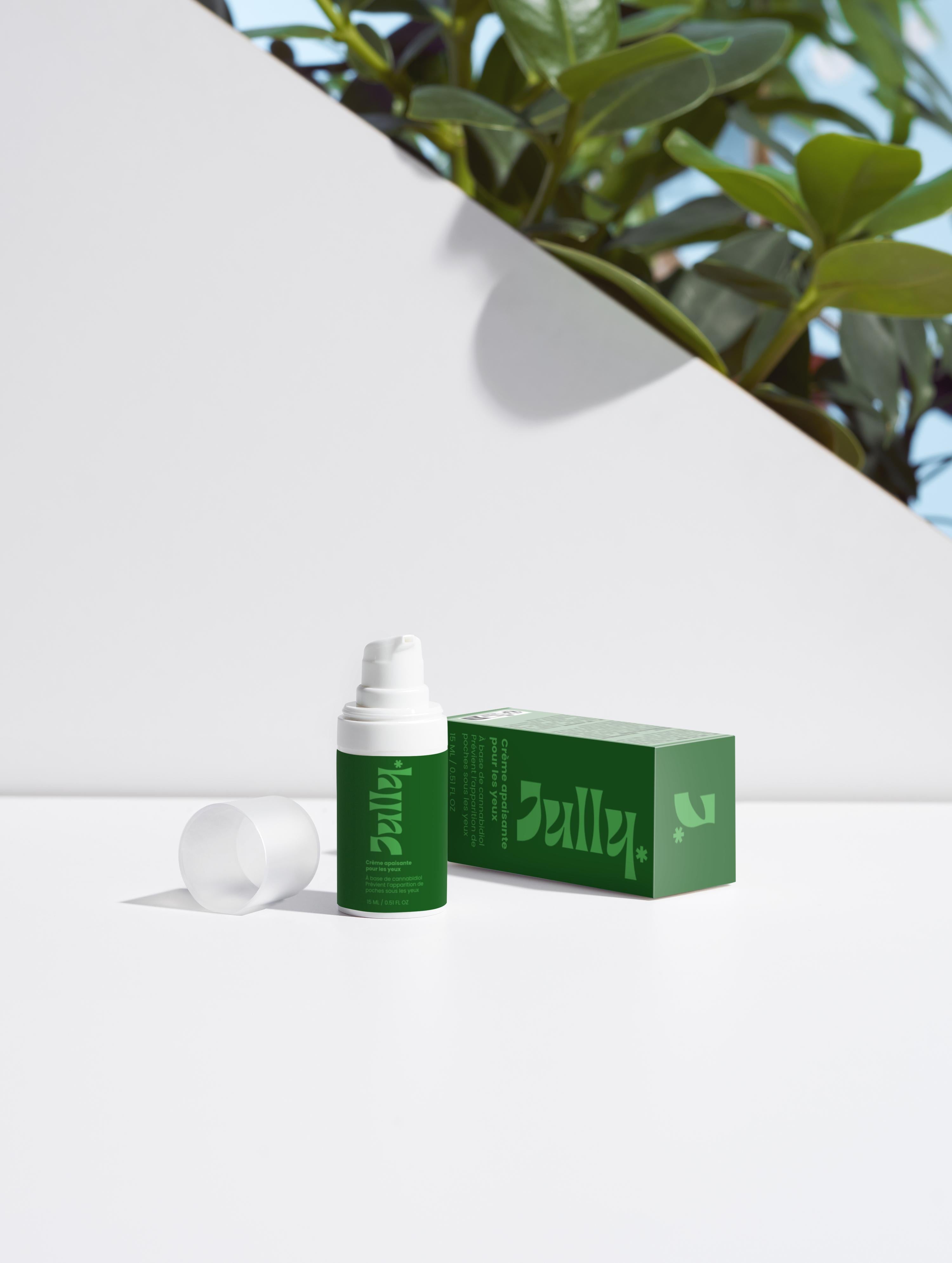 Crème pour les yeux Jully au CBD